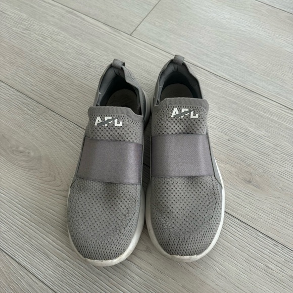 Women’s TechLoom Bliss Grey 7.5 - Picture 1 of 3